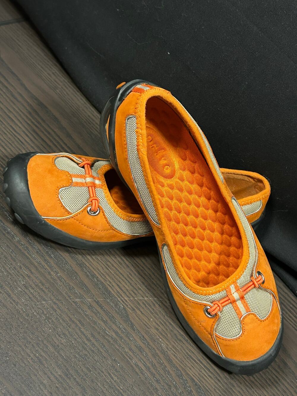 Clarks PR!VO 75459 Orange Leather Mesh Sport Flats Shoes Women’s 6.5 M 2008